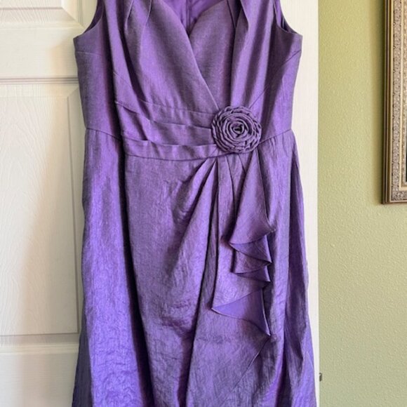 dress size 16W - Picture 1 of 3